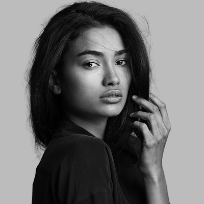 Kelly Gale